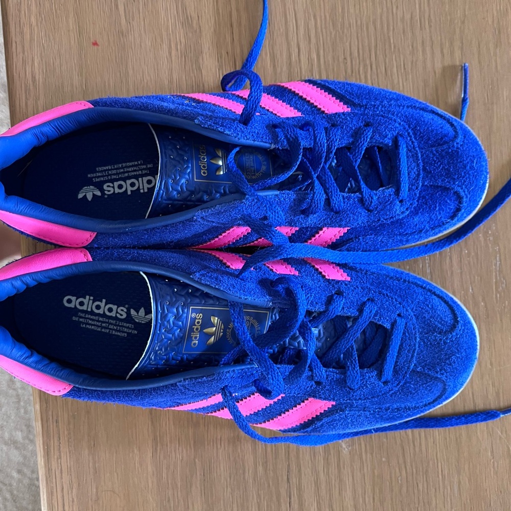 NWT Adidas Gazelle Indoor W Sneakers Blue Lucid Pink Women’s Size 6.5